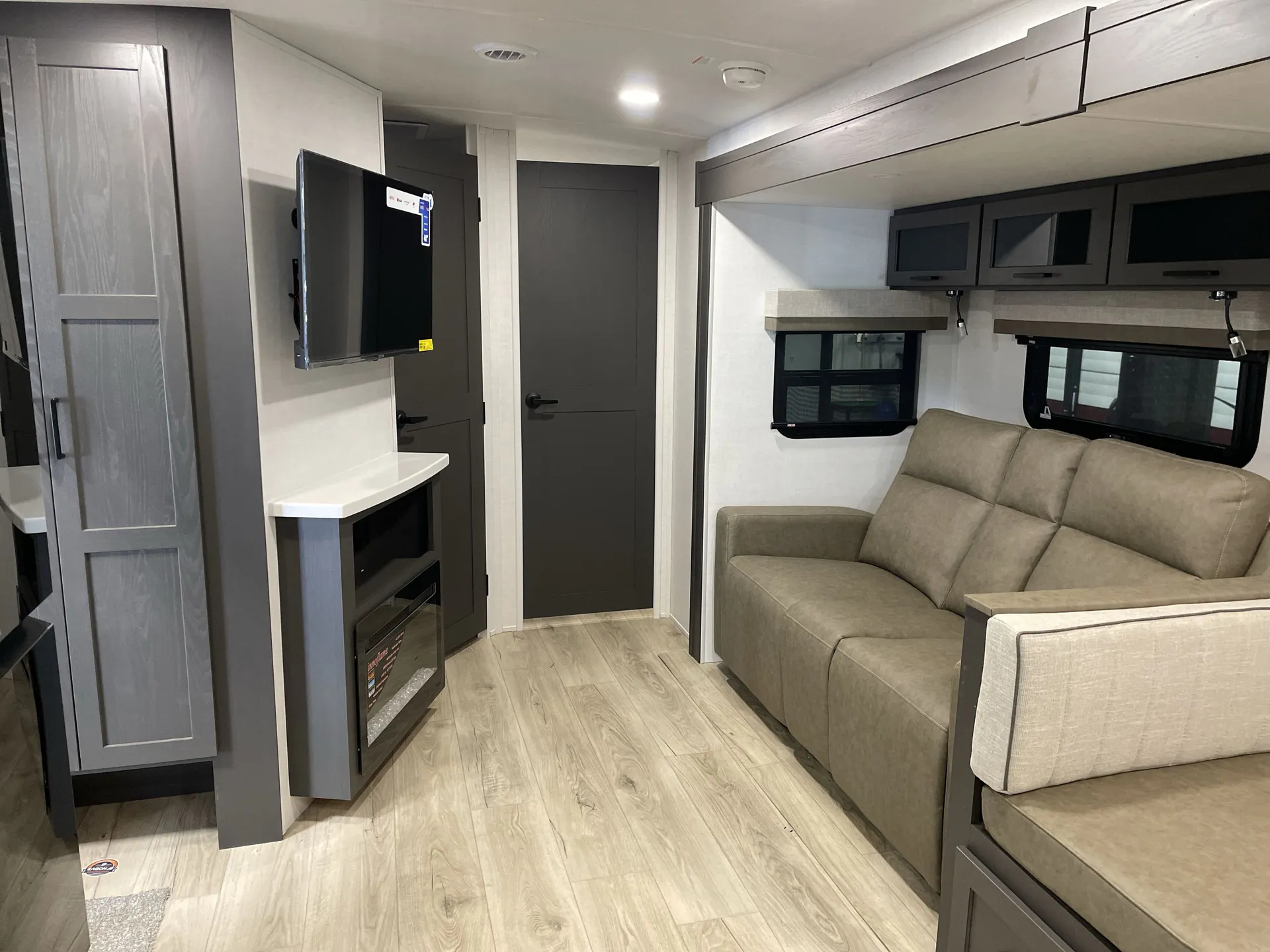 2027 Forest River Rockwood Ultra Lite 2608BS — living area main