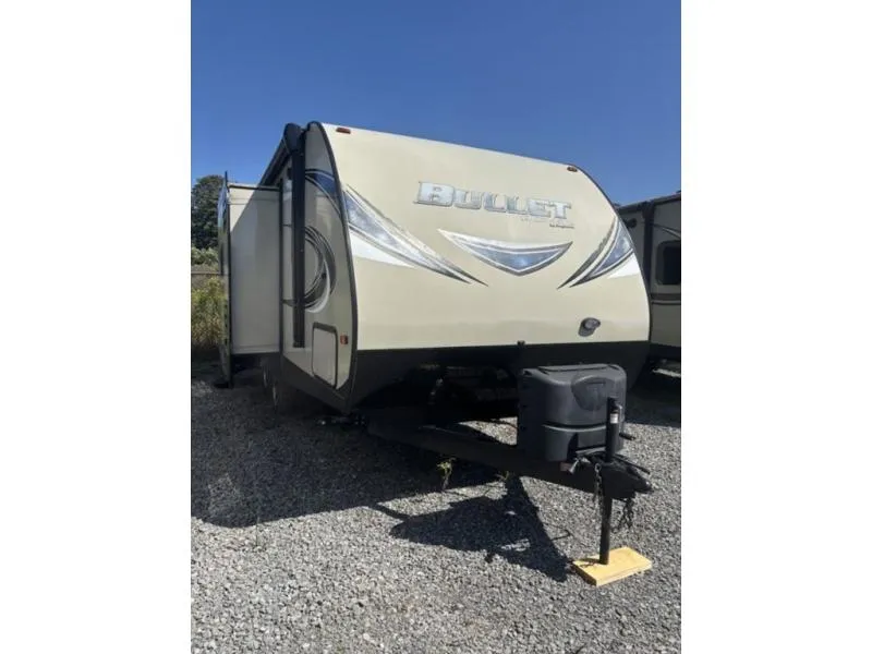 2017 Keystone RV Bullet 220RBI - Main photo