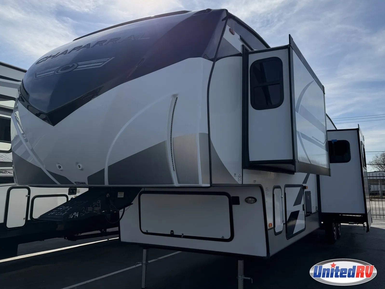 2023 Coachmen Chaparral 393MBX - Photo 4