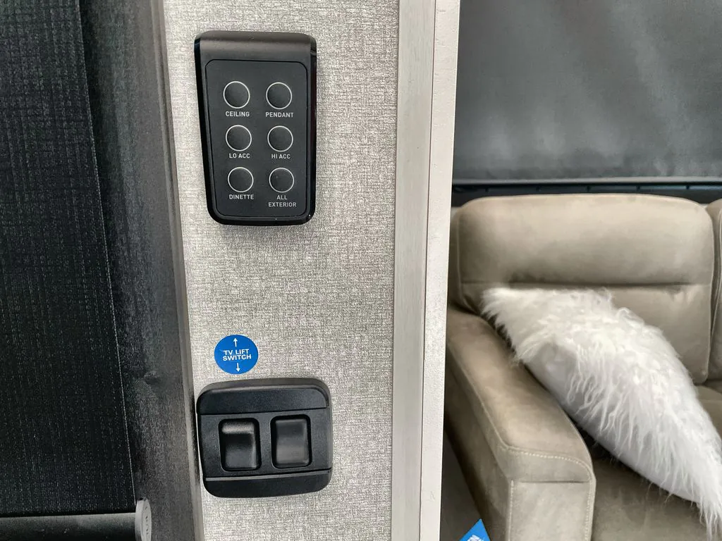 2026 Jayco Pinnacle 36FBTS, Photos photo 24