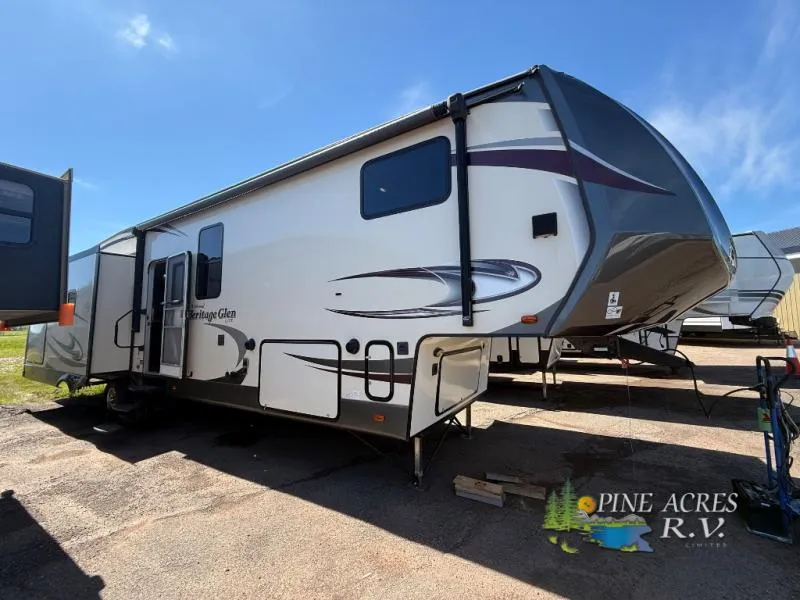 2017 Forest River RV Wildwood Heritage Glen Used    368RLBHK - DEAL PENDING - Photo 2