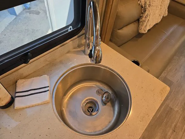 2023 Tiffin Wayfarer 25 JW, Photos photo 8