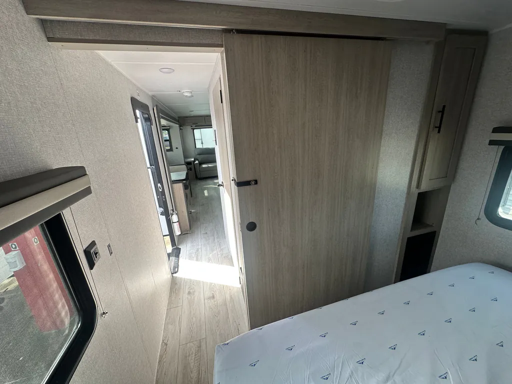 2026 East to West Della Terra 272RL, Photos photo 51