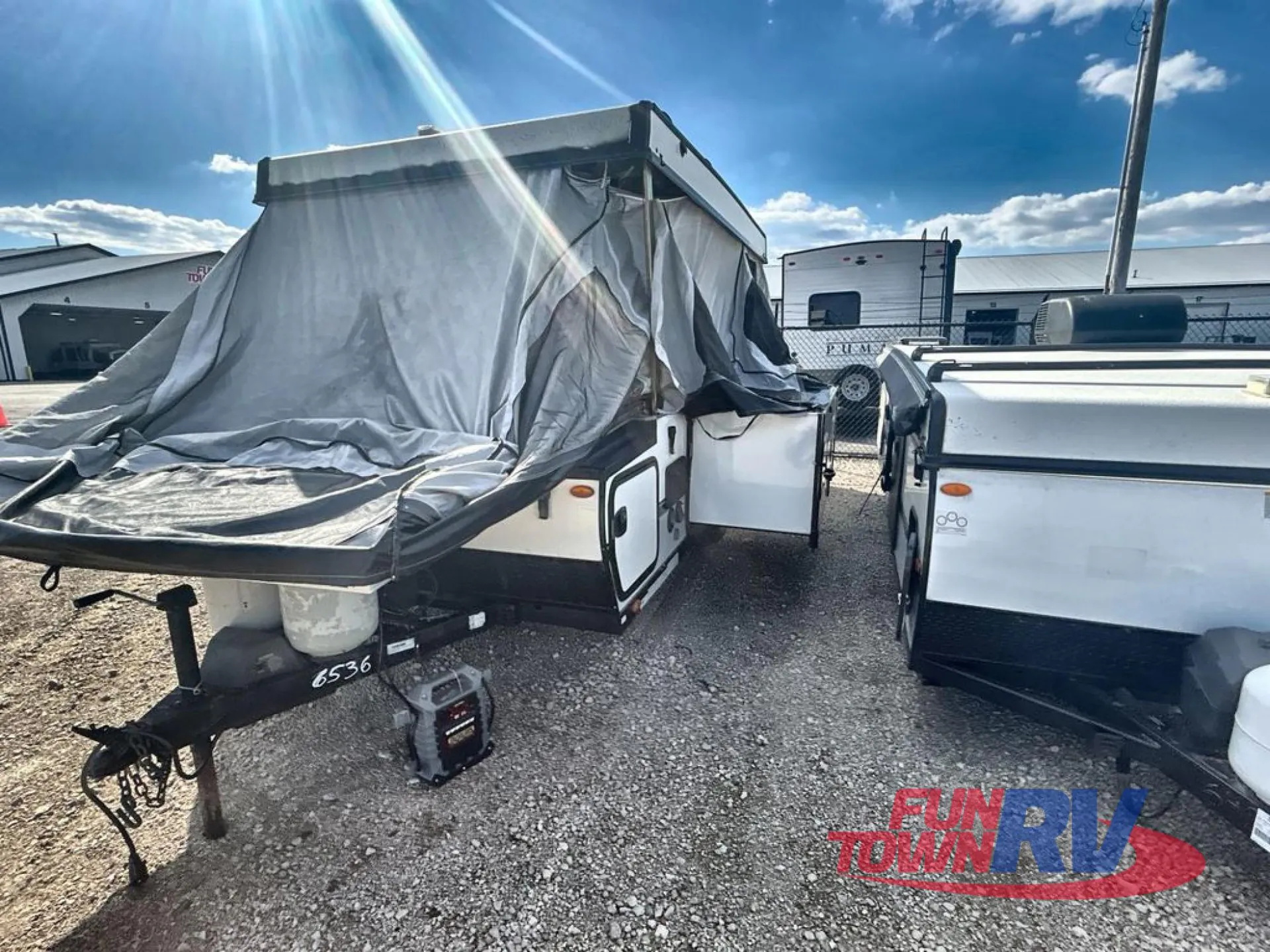 2019 Forest River Rockwood Premier 2516G — Photo 5
