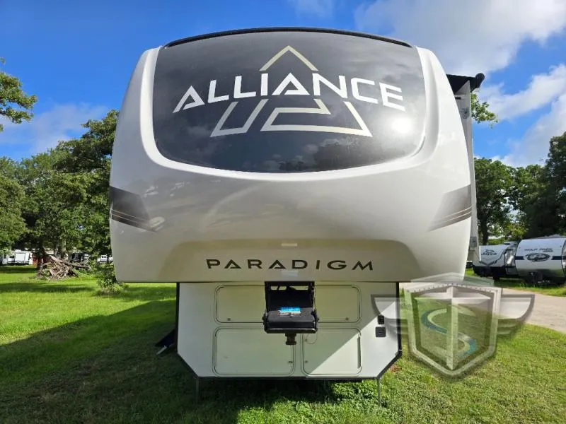 2024 Alliance RV Paradigm 395DS - Photo 4