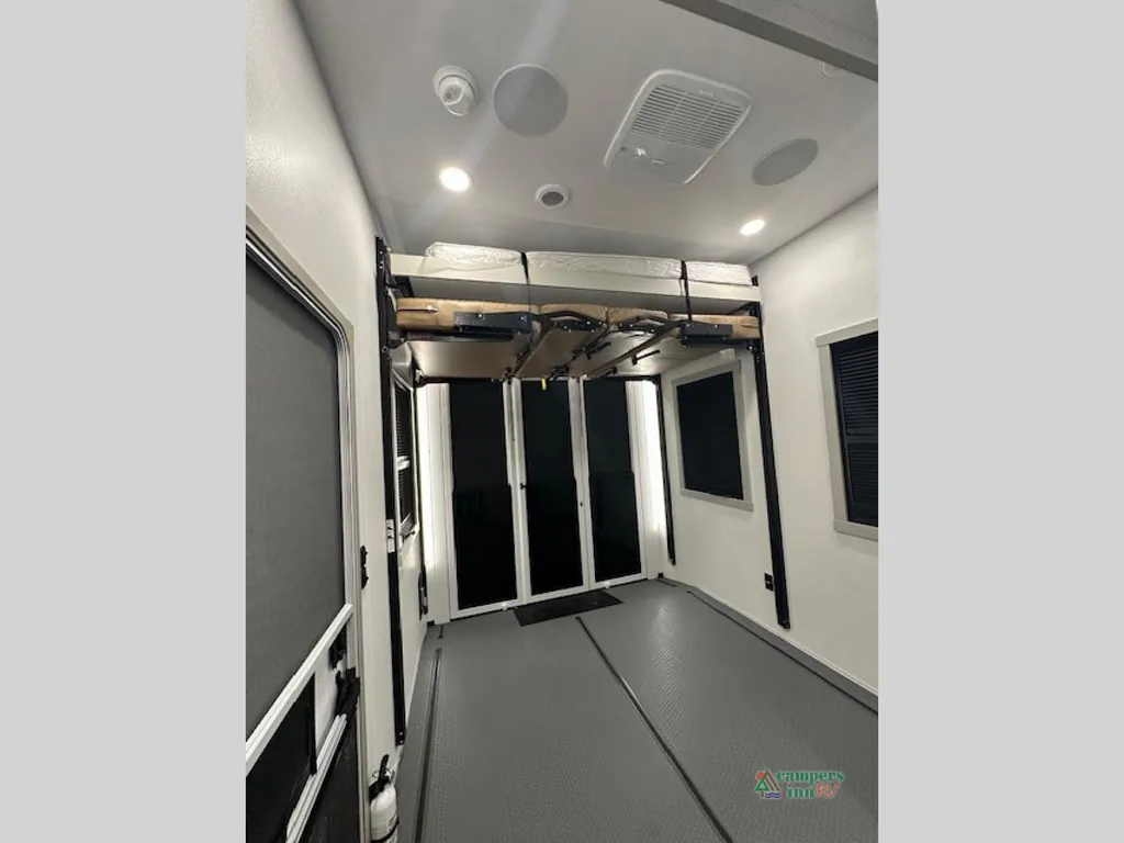 2026 Brinkley Model G 3970, Photos photo 35