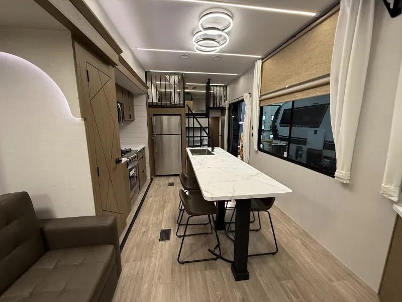 2026 Forest River Salem Grand Villa 42ICE — Photo 6