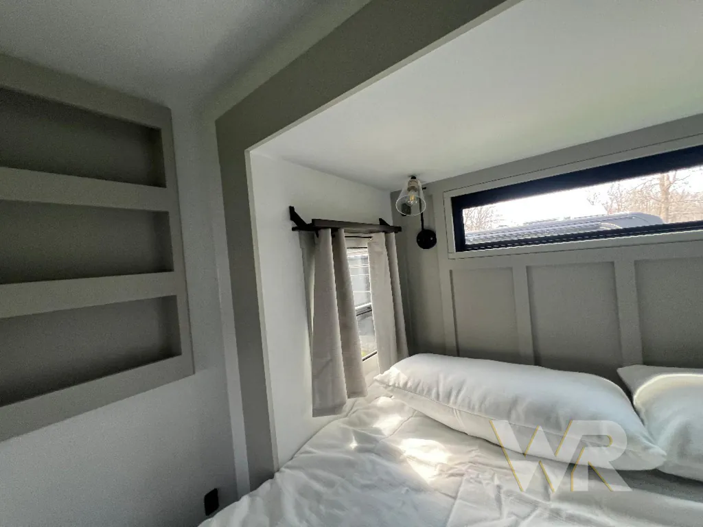 2026 Brinkley Model G 3950, Photos photo 54