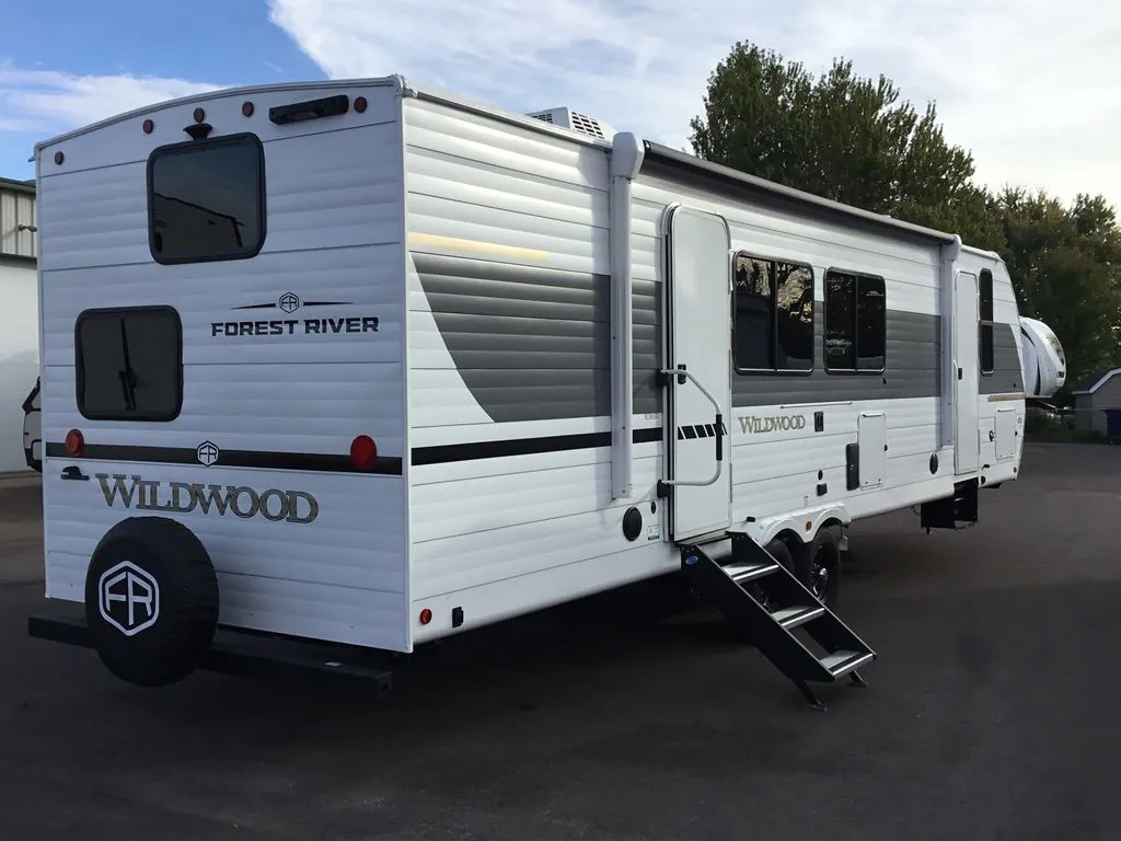2026 Forest River Wildwood 300ICE, Photos photo 4