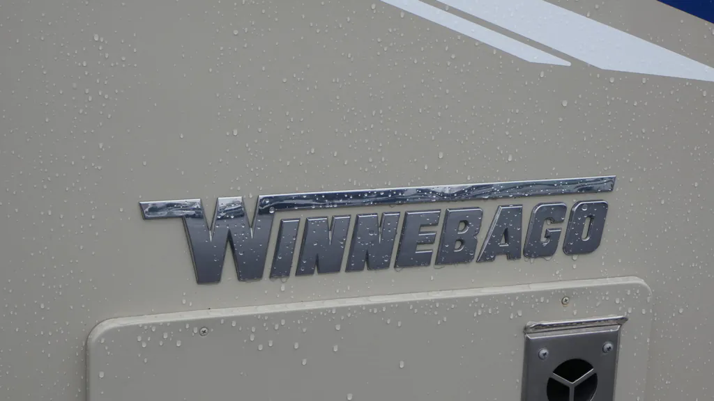 2022 Winnebago Vista 32M, Photos photo 32