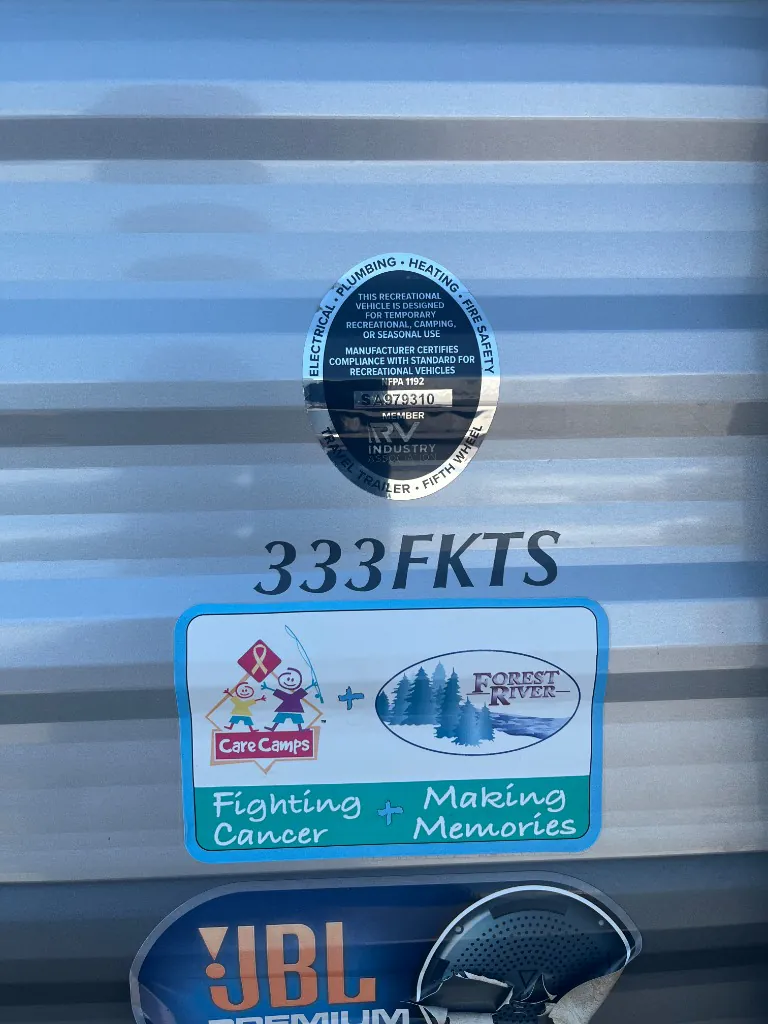 2024 Coachmen Catalina Legacy Edition 333FKTS, Photos photo 14