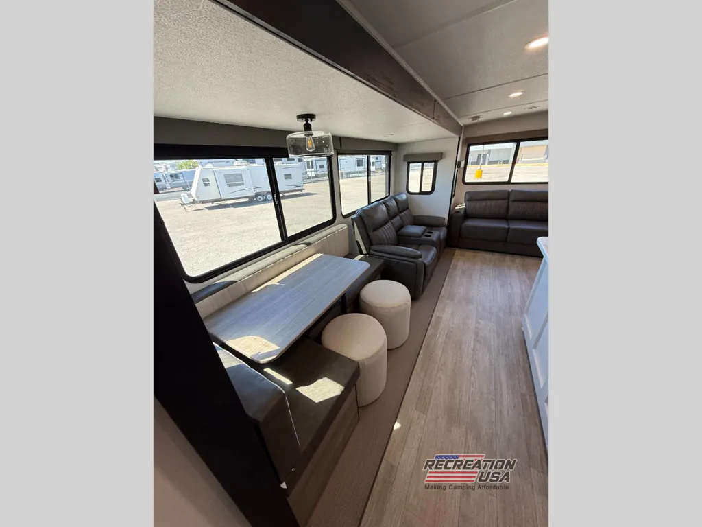 2026 Forest River Solaire 3380RLBT, Photos photo 8