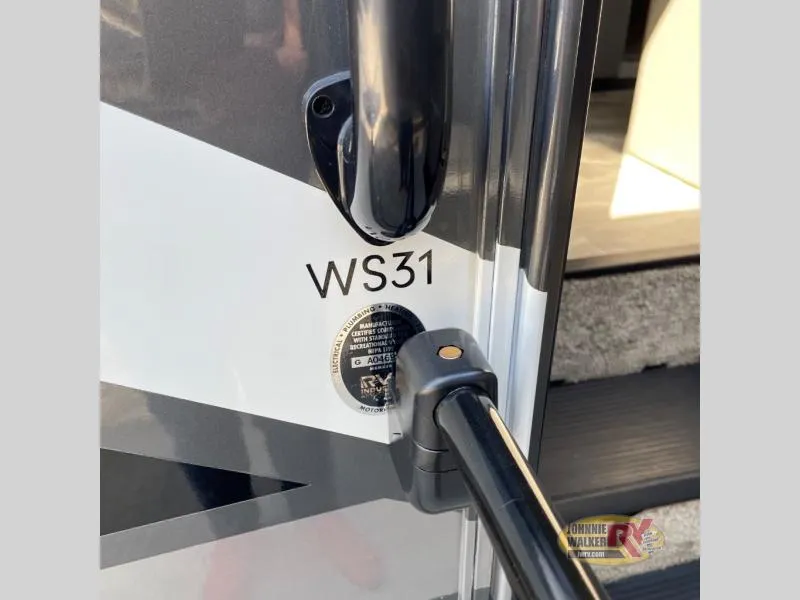 2023 Thor Motor Coach Quantum WS31 - Photo 4