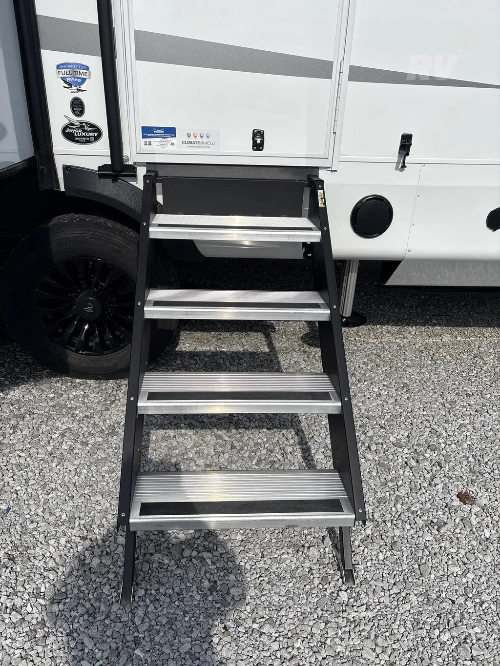2026 Jayco North Point 387FBTS, Photos photo 7