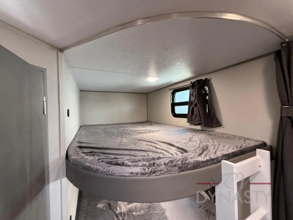 2026 Coachmen Catalina Legacy Edition 273DBHCK, Photos photo 59