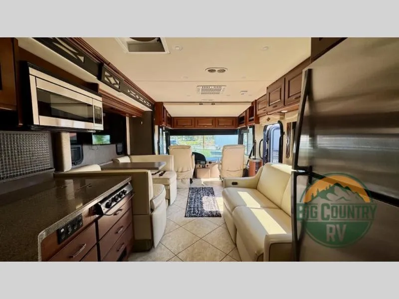 2015 Fleetwood Excursion 33D - Photo 2