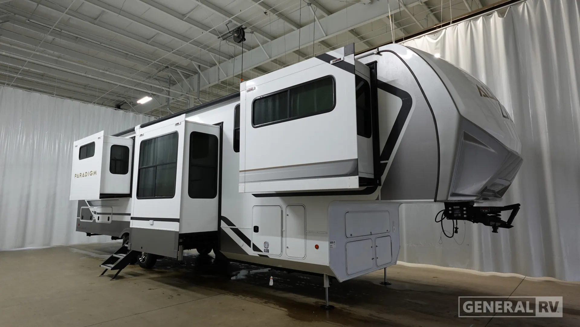 2026 Alliance RV Paradigm 385FL - Photo 2