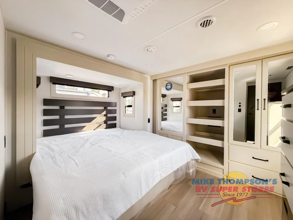 2026 Grand Design Momentum 399M, Photos photo 9