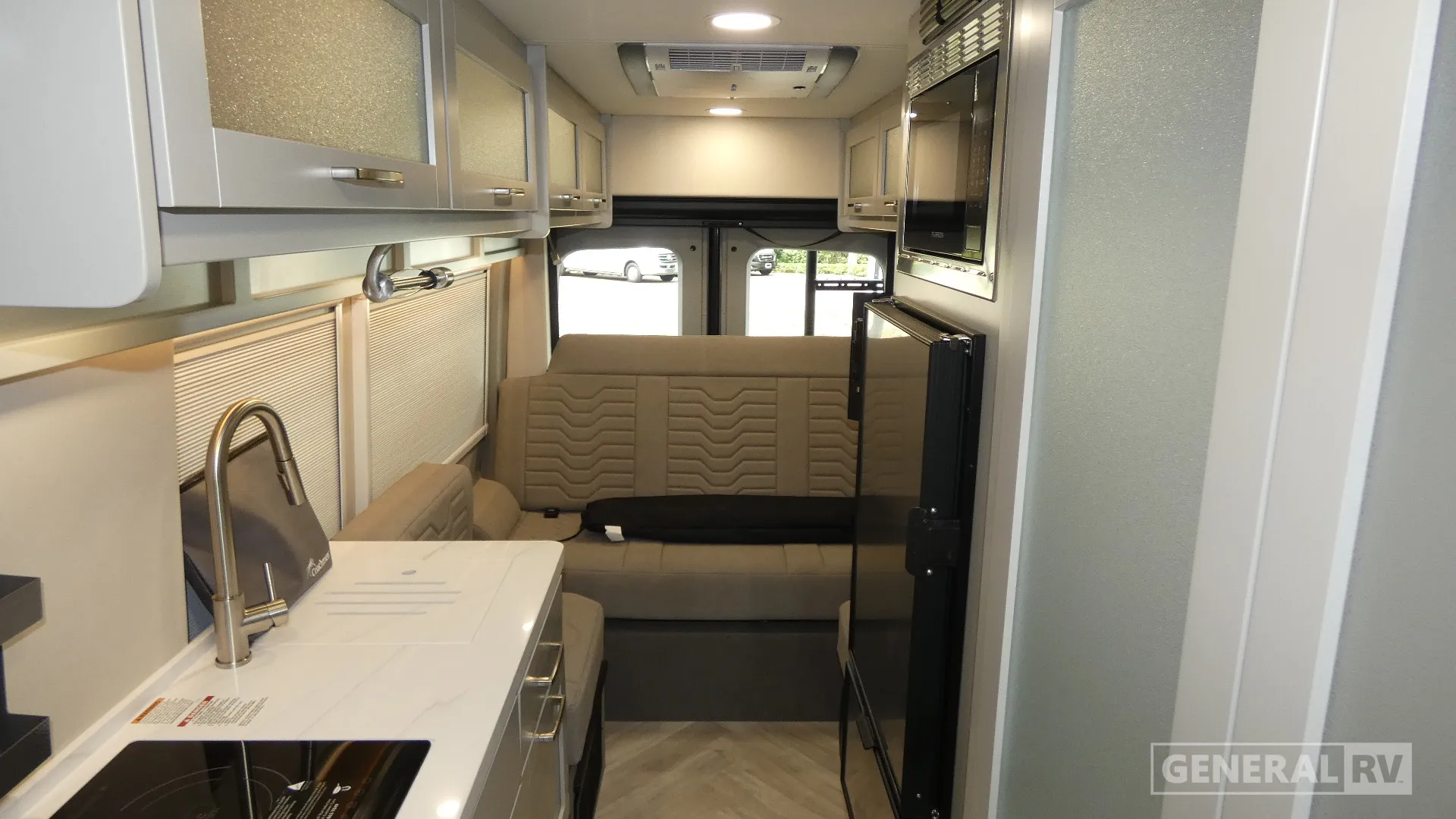 2026 Coachmen Beyond 22C AWD - Photo 3