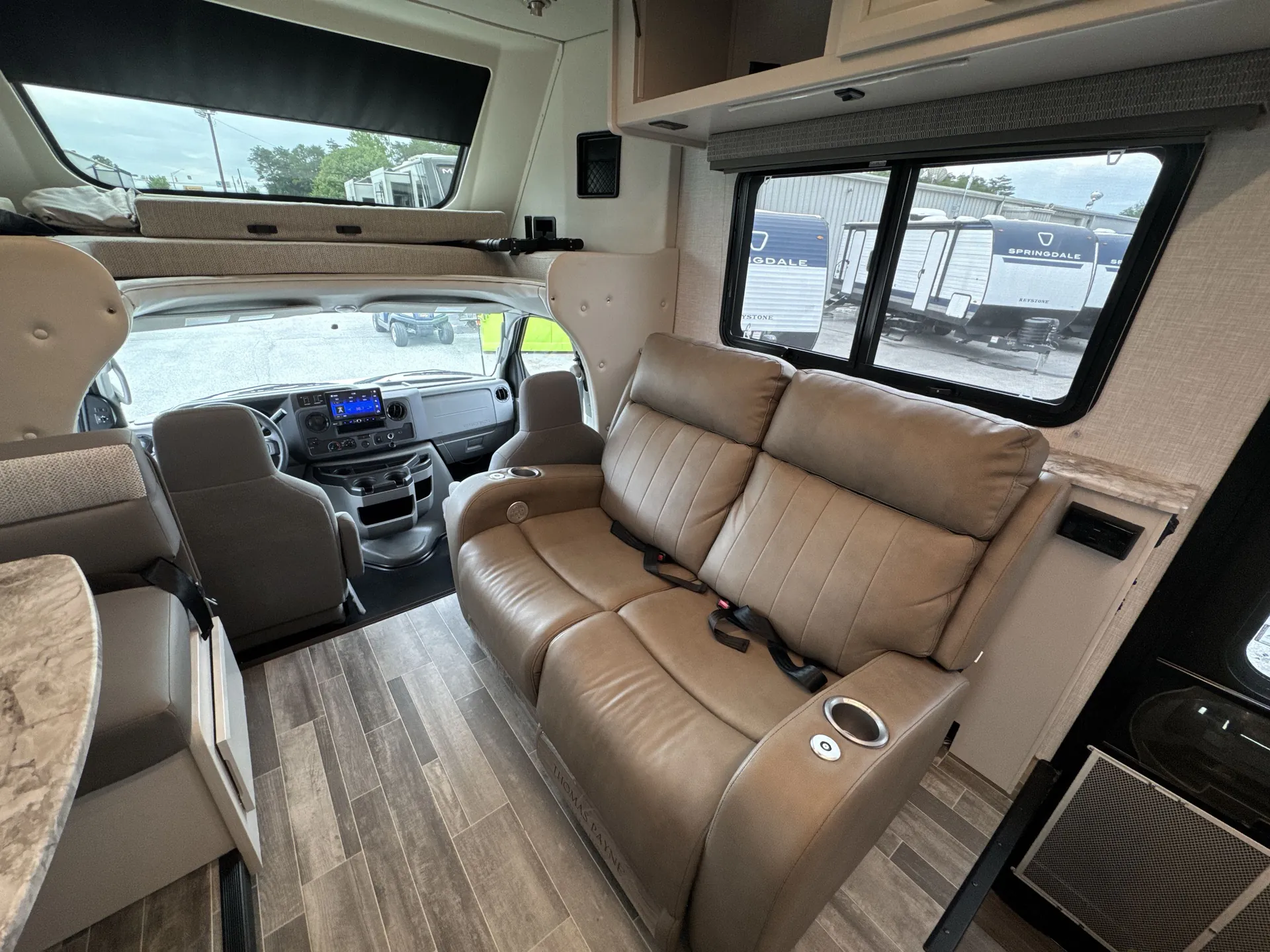 2025 Fleetwood Altitude 29F - Photo 3