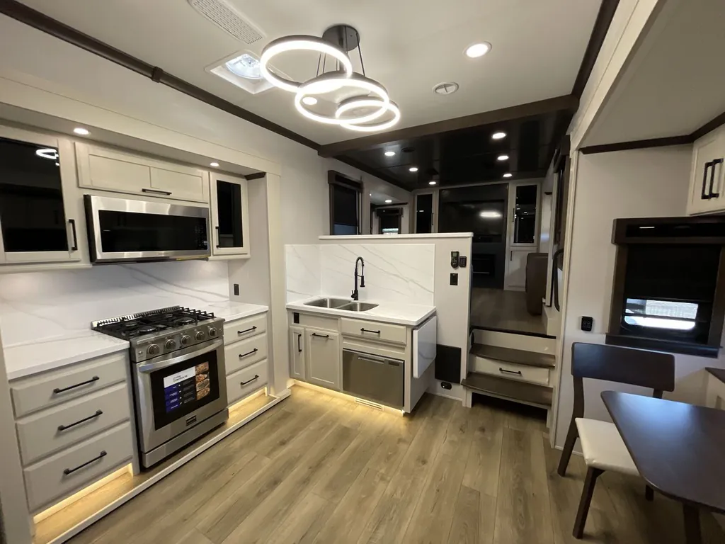 2026 Forest River RiverStone 425FO, Photos photo 13