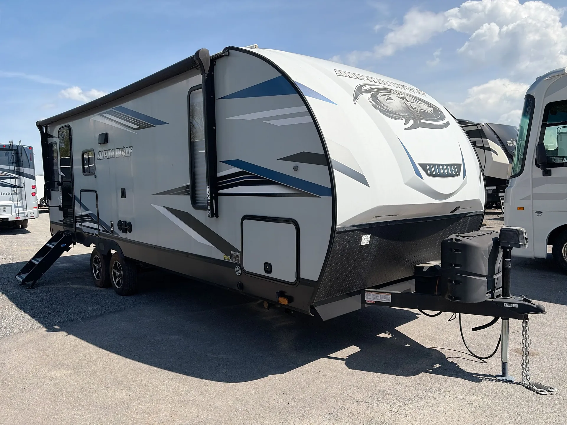 2021 Forest River Cherokee Alpha Wolf 23RD-L for sale in Knoxville