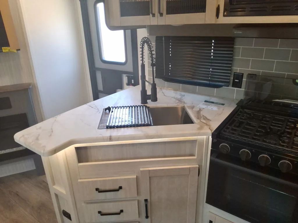 2027 Forest River Puma 32BHQS, Photos photo 24