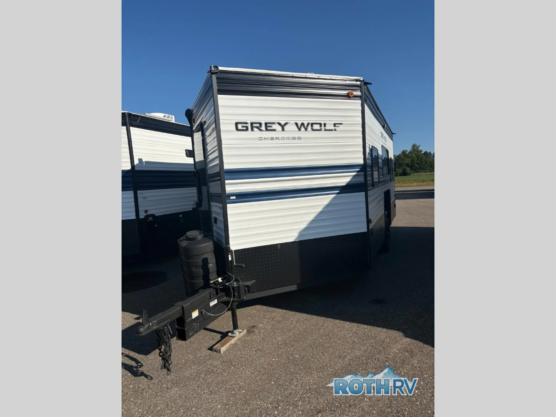 2027 Forest River Cherokee Grey Wolf 16GR - Photo 4