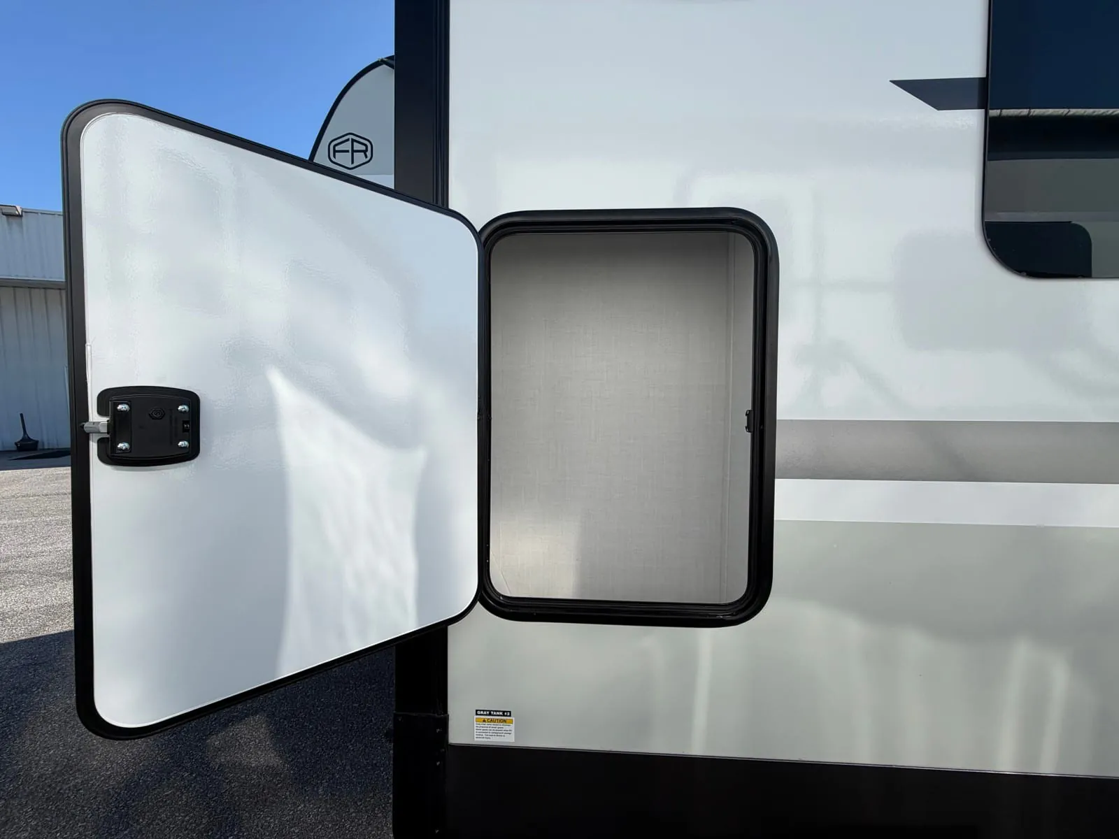 2027 Forest River Flagstaff Micro Lite 25MBR — Photo 7