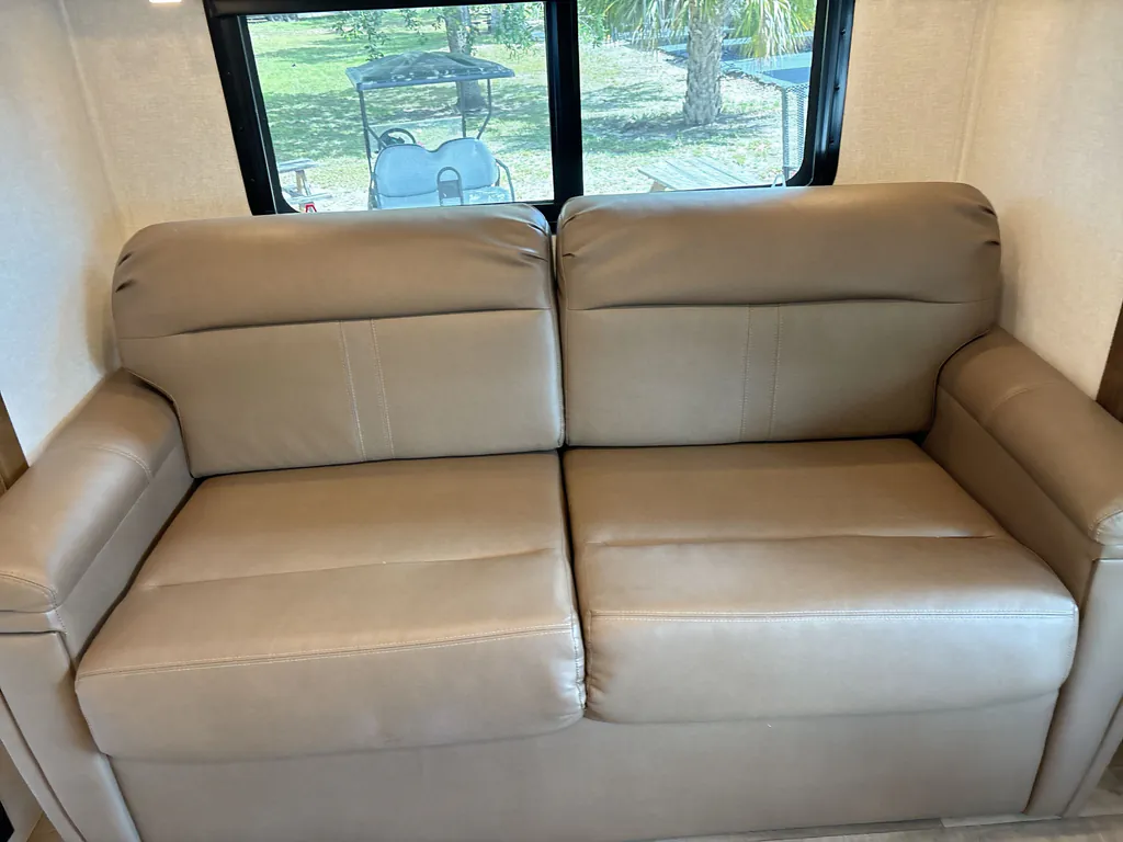 2019 Tiffin Wayfarer 25 QW, Photos photo 17