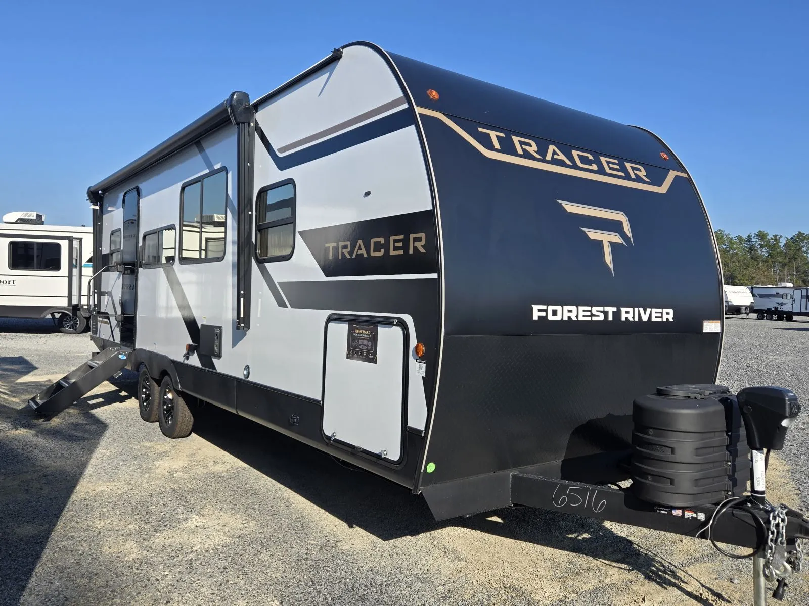 2027 Prime Time Tracer 255DS - Photo 2