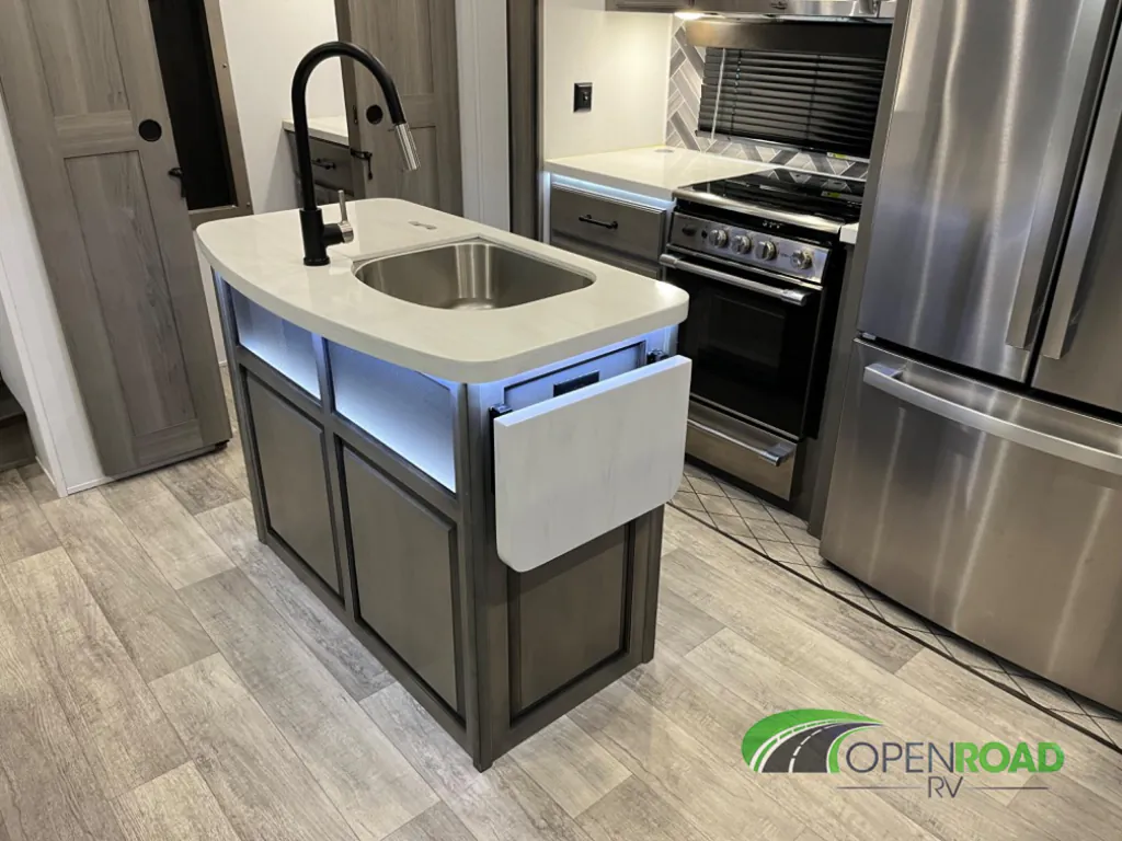 2022 Keystone Montana 3763BP, Photos photo 10