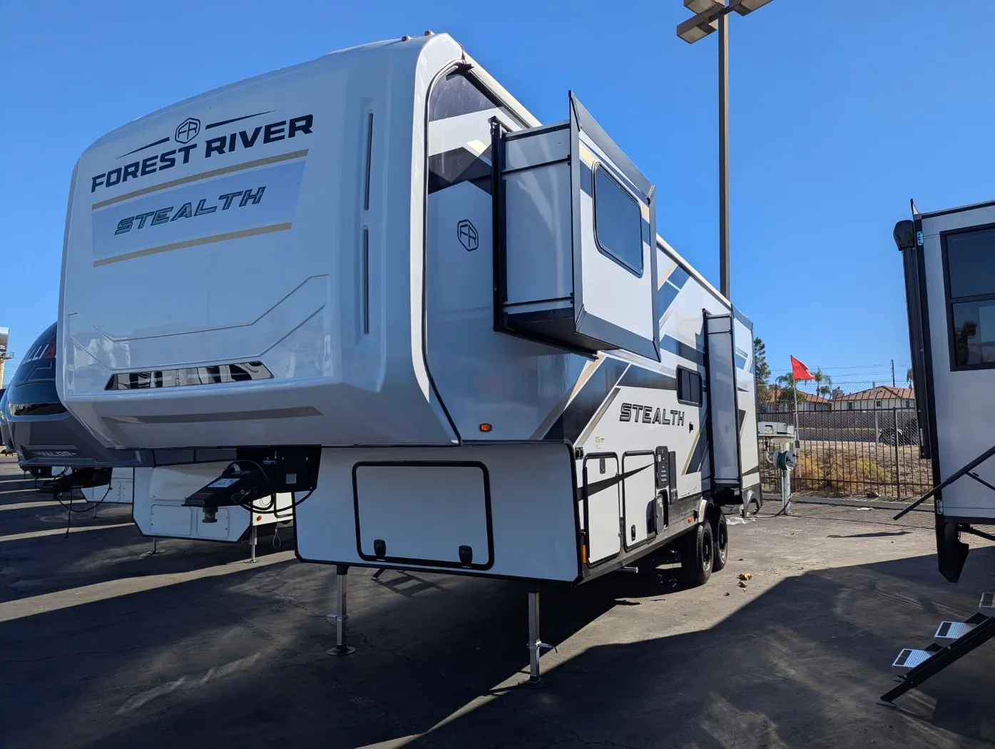 2026 Forest River Stealth 2800 - Photo 4