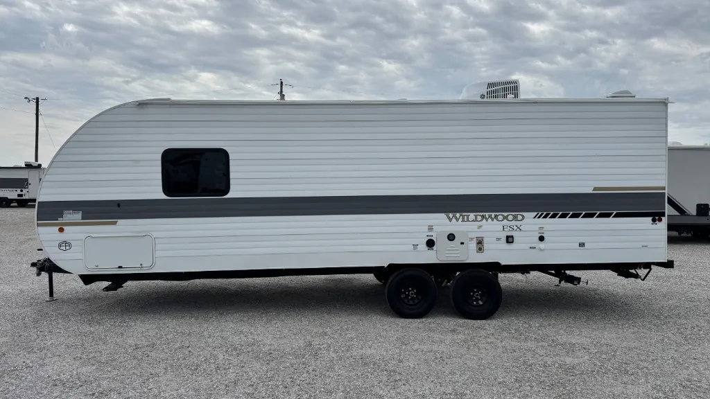 2027 Forest River Wildwood FSX 260BHLE — Photo 7