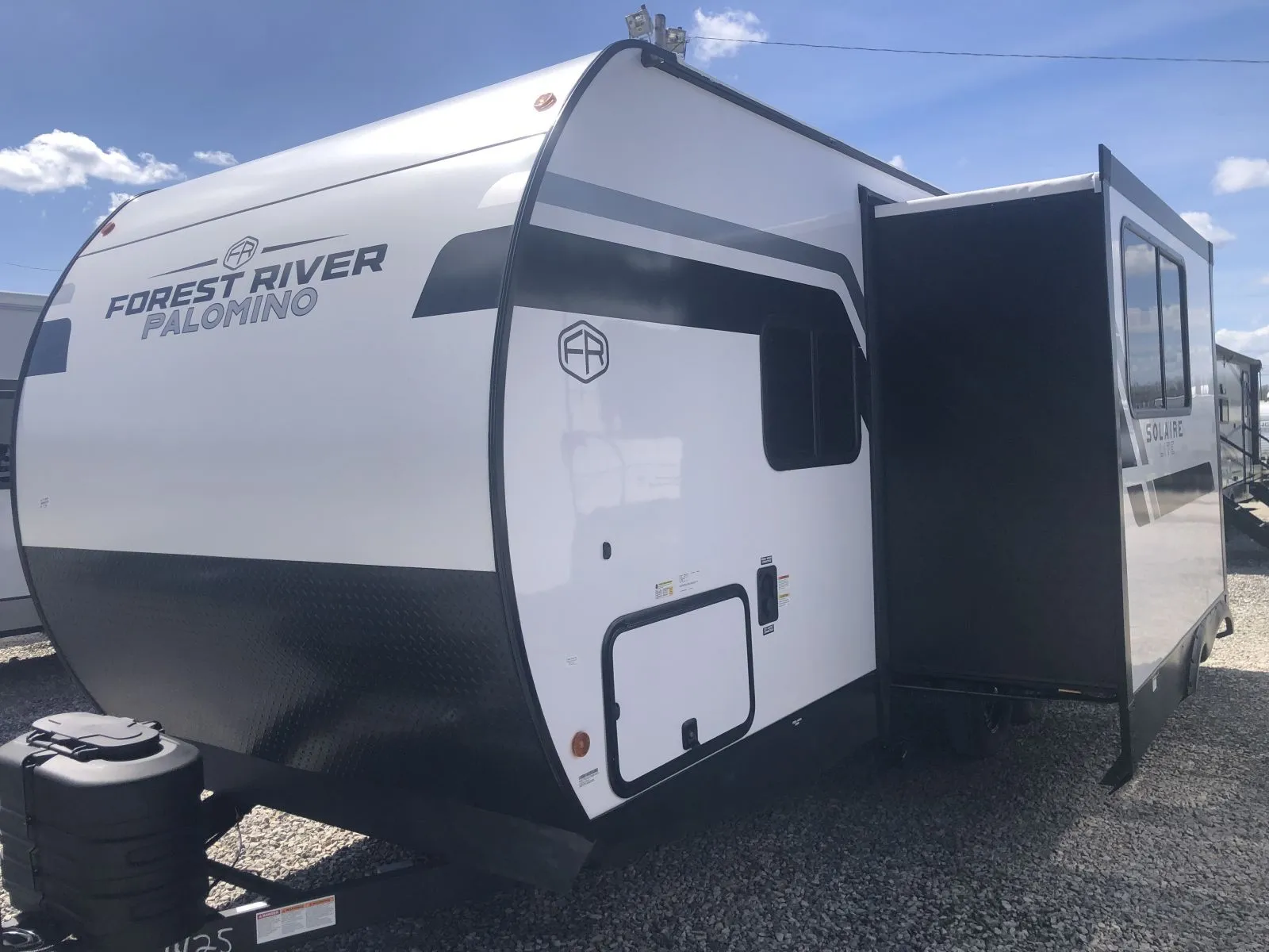 2026 PALOMINO SOLAIRE-LITE 235BH - Photo 3