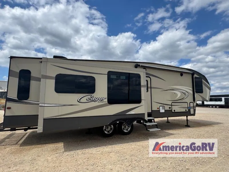 2017 Keystone Cougar 333MKS - Photo 3