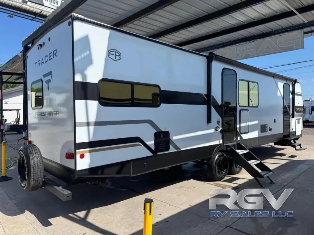 2027 Forest River Tracer 295DB, Photos photo 6