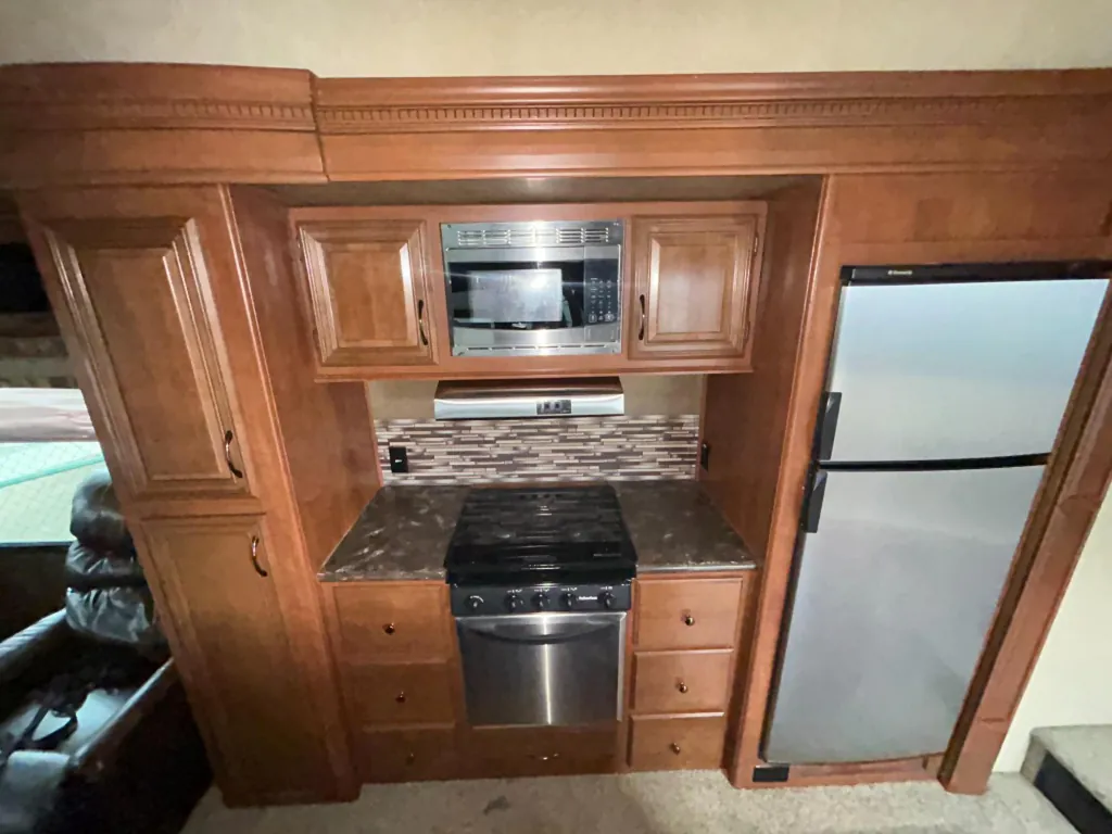 2014 Forest River Sandpiper 356RL, Photos photo 19