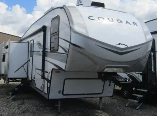 2025 Keystone Cougar Half-Ton 29RKS - Photo 2