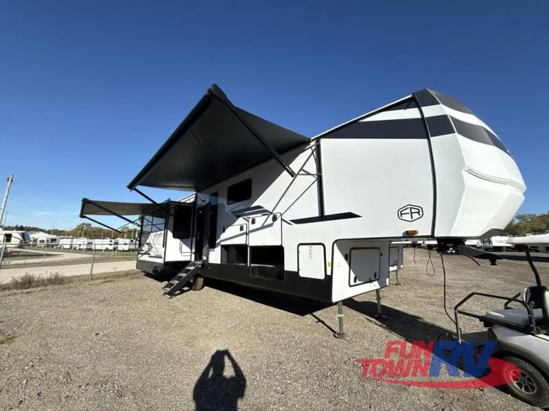 2026 Forest River Sierra 3900HBLR - Photo 2