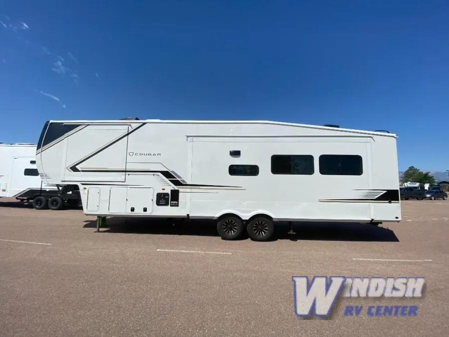 2027 Keystone Cougar 320RDS - Photo 4