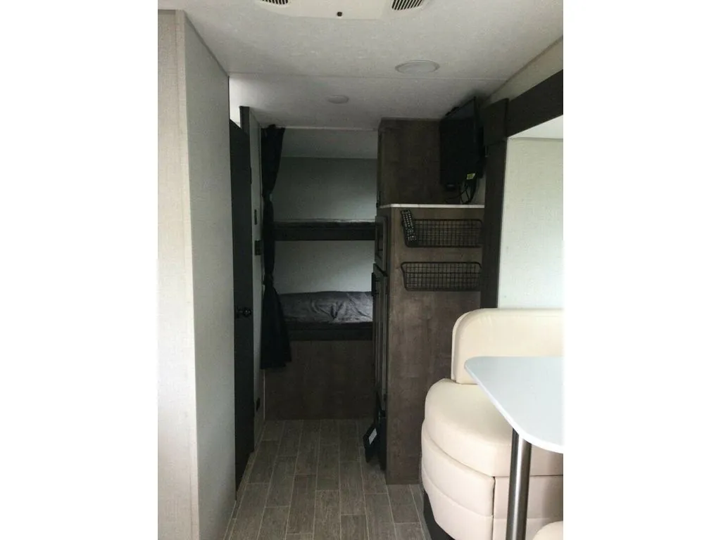 2021 Venture RV Sonic SN211VDB, Photos photo 12