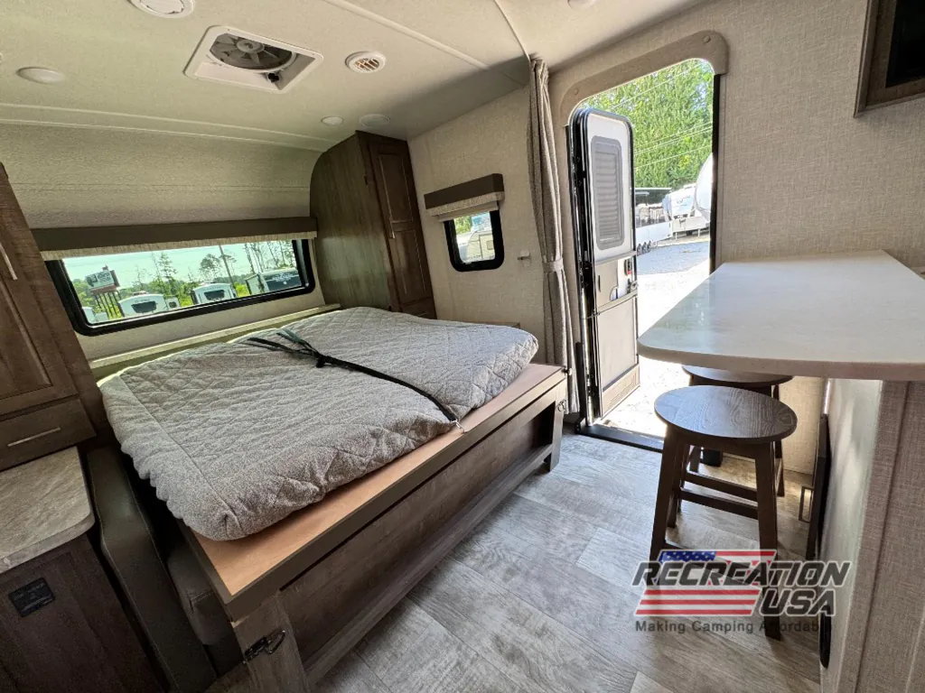 2022 Forest River Flagstaff Micro Lite 25FBS, Photos photo 28