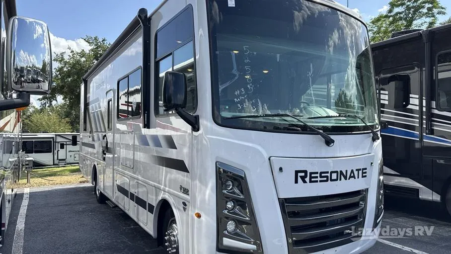 2026 Thor Motor Coach Resonate 29G - Photo 2