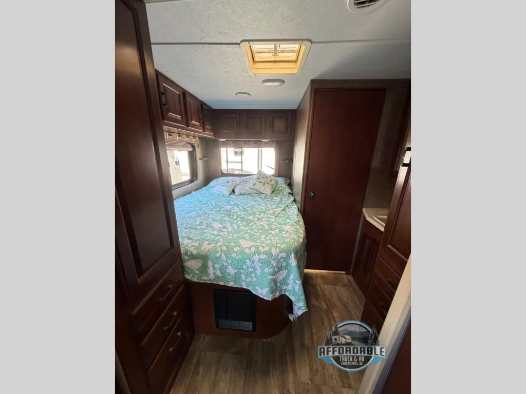 2016 Forest River Sunseeker 2450S, Photos photo 7