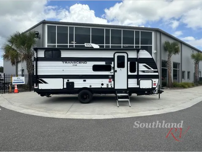 2026 Grand Design Transcend One 161BH - Photo 4