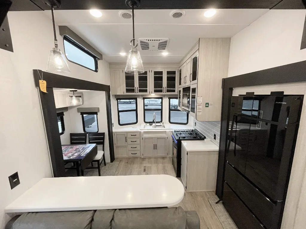 2026 Forest River Puma Vista 403LFT, Photos photo 9