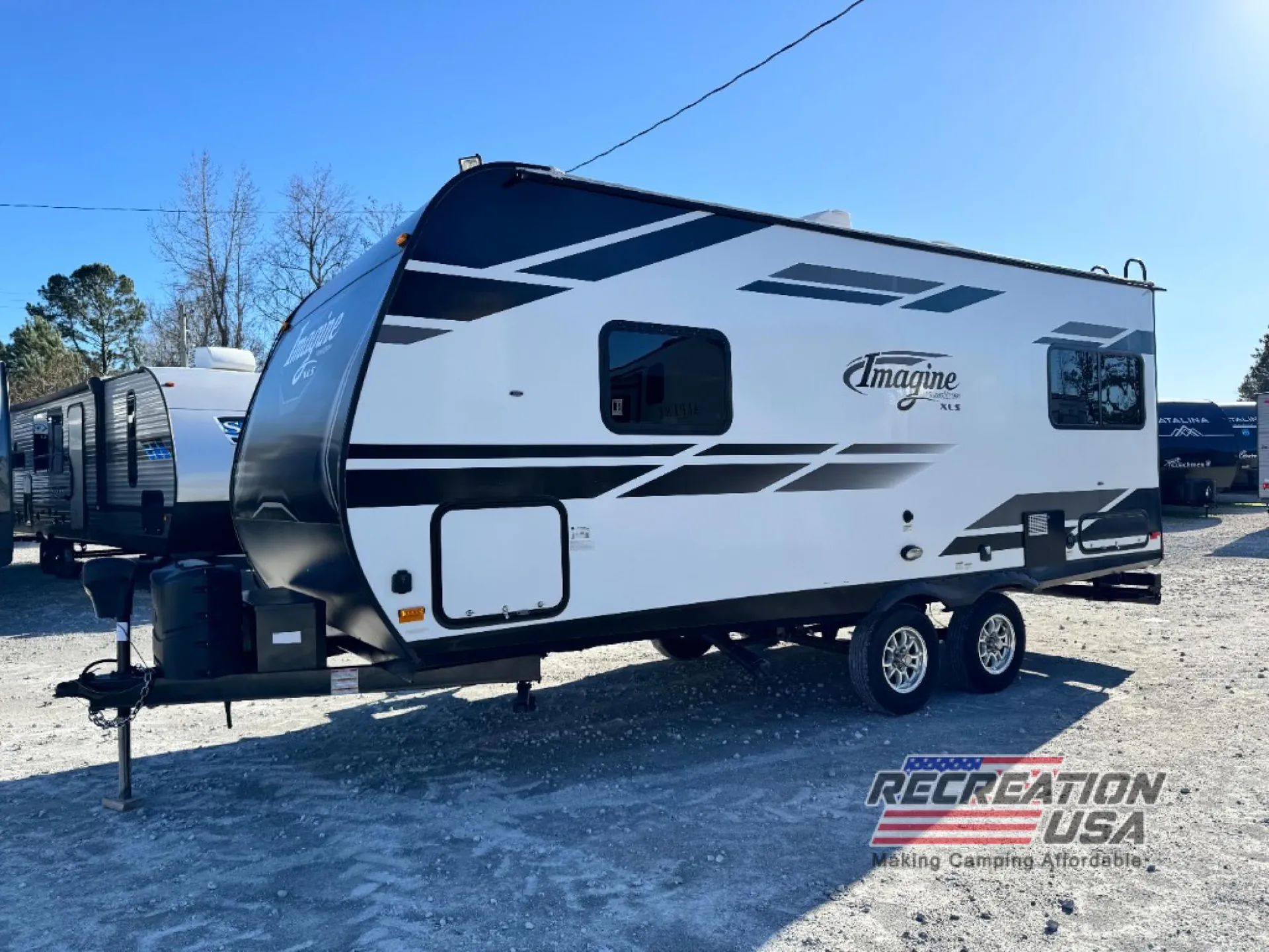2019 Grand Design Imagine XLS 19RLE - Photo 3