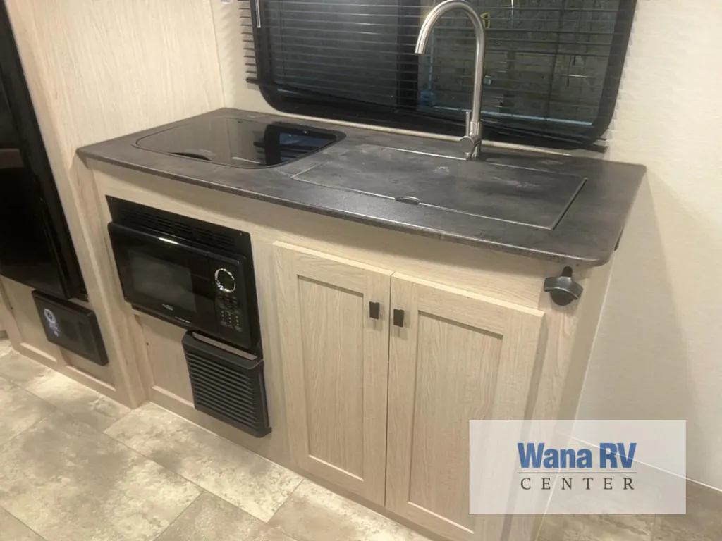 2023 Coachmen Apex Nano 186BH, Photos photo 25