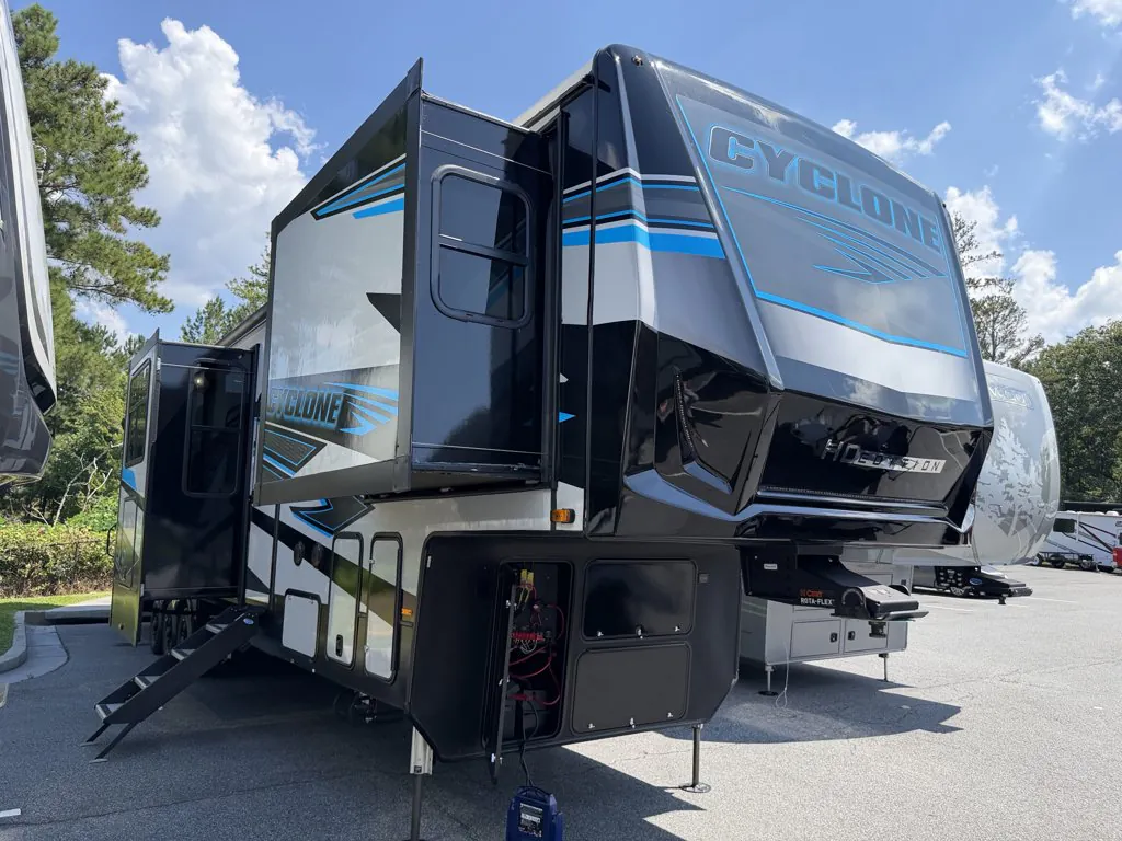 2025 Heartland Cyclone 4008